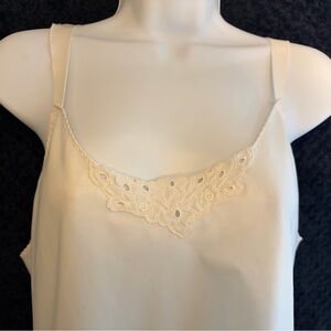 Vintage Vanity Fair Cream Lace Trim Cami Top